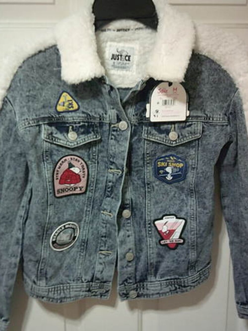 NEW JUSTICE PEANUTS SNOOPY PATCH DENIM JEAN JACKET GIRLS SZ M 10 SHERPA TRIM 👸